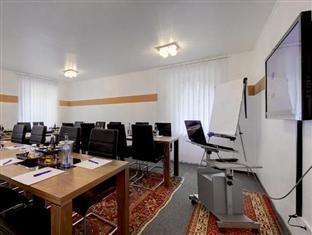 Tiptop Burgschmiet Garni Hotel Nürnberg