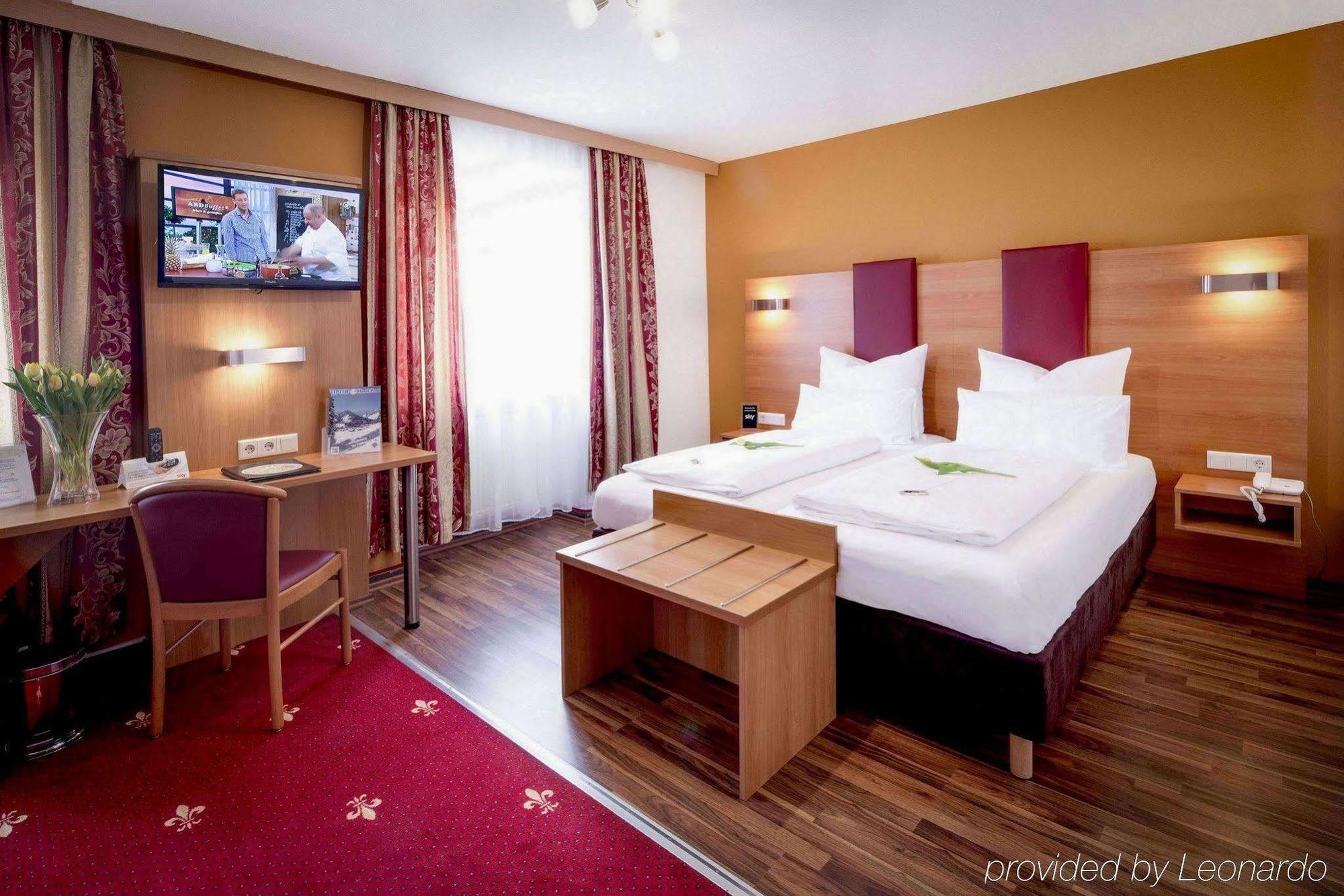 Tiptop Burgschmiet Garni Hotel Nürnberg