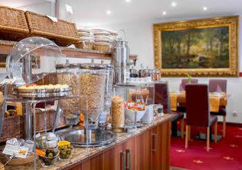 Tiptop Burgschmiet Garni Hotel Nürnberg
